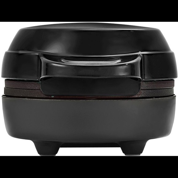 Bella - Mini Waffle Maker - Black : PREOWNED, BUT GREAT CONDITION. NO DAMAGES - Picture 9 of 13